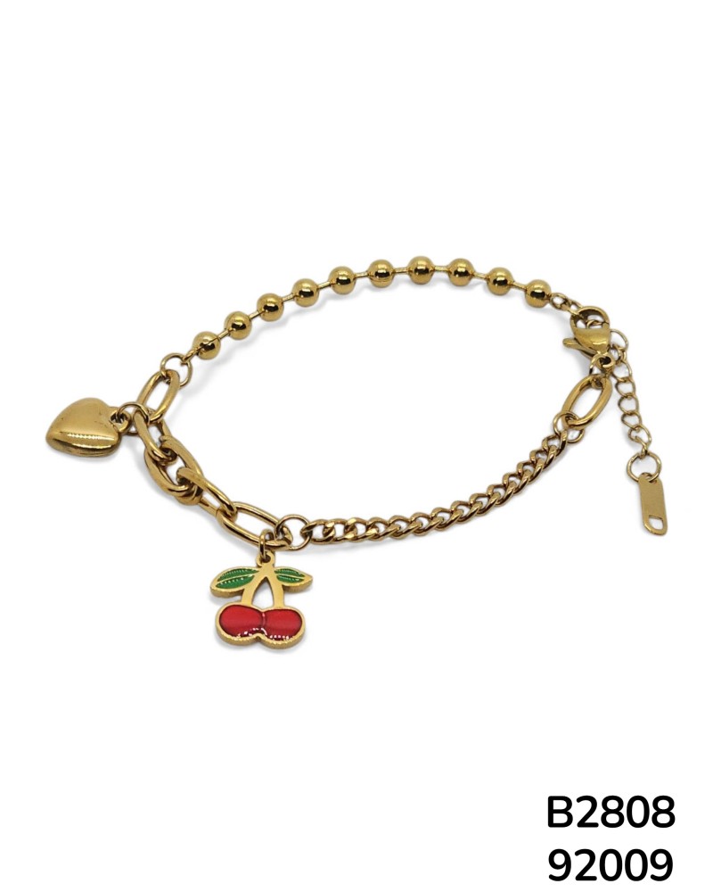 B2808 Brazalete dorado en acero con colgante de corazón y cereza. Moderno