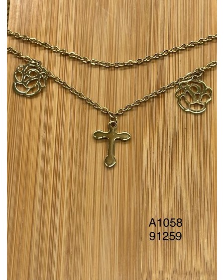 Tobillera con cruz y rosa doradas – Elegancia y espiritualidad en un d