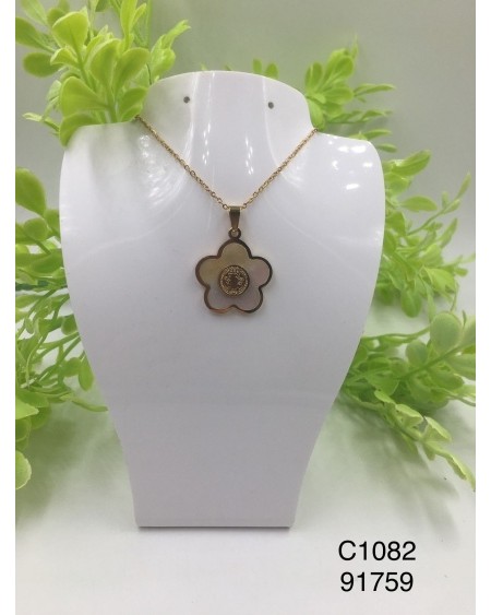 Collar con colgante floral