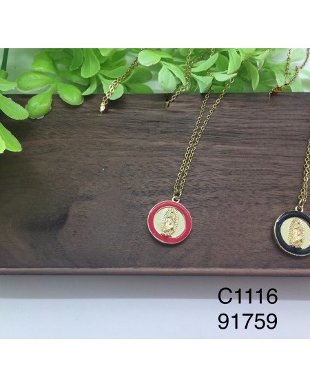 Collar con colgante de la Virgen de Guadalupe con esmalte de colores