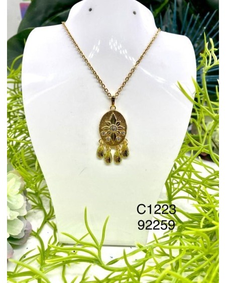 Collar vintage dorado de atrapasueños con dijes en forma de gota