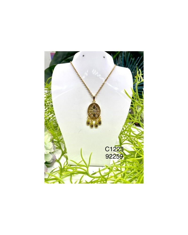 Collar vintage dorado de atrapasueños con dijes en forma de gota