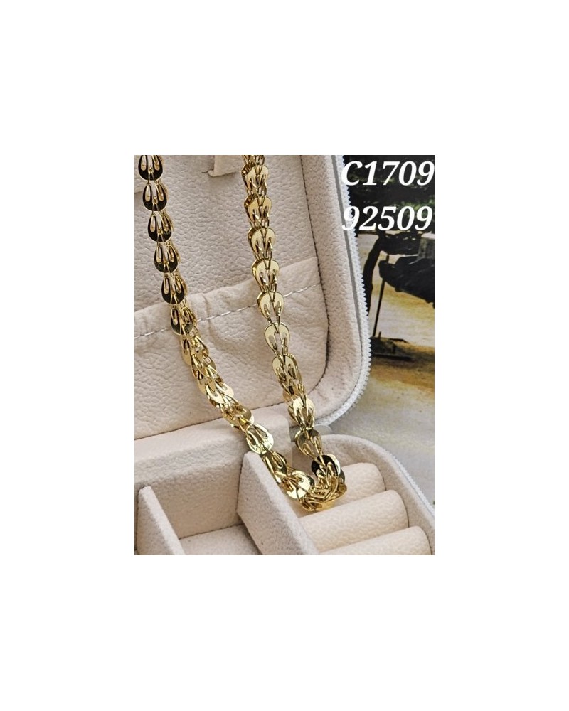 Collar con Perlas y Doble Tono - Clásico y Moderno en una Joya