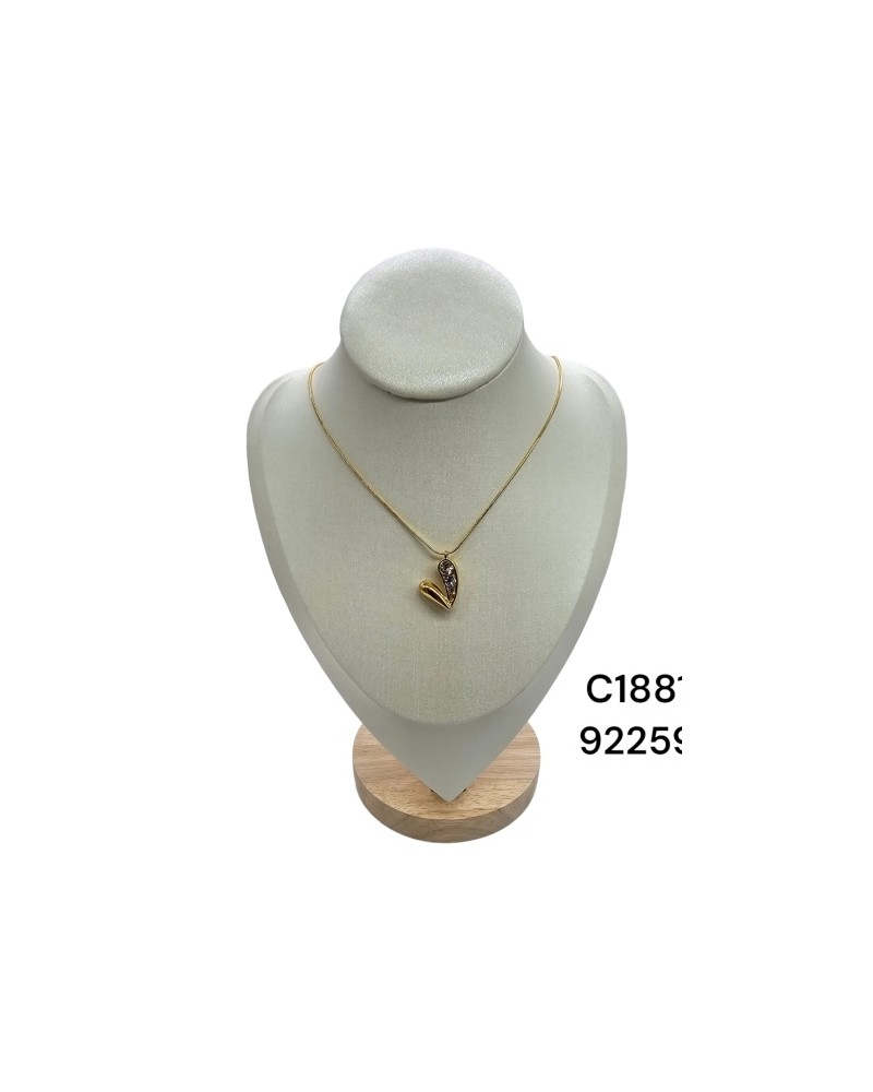 Collar con Dije de Corazón - Joyería Moderna en Acero Inoxidable