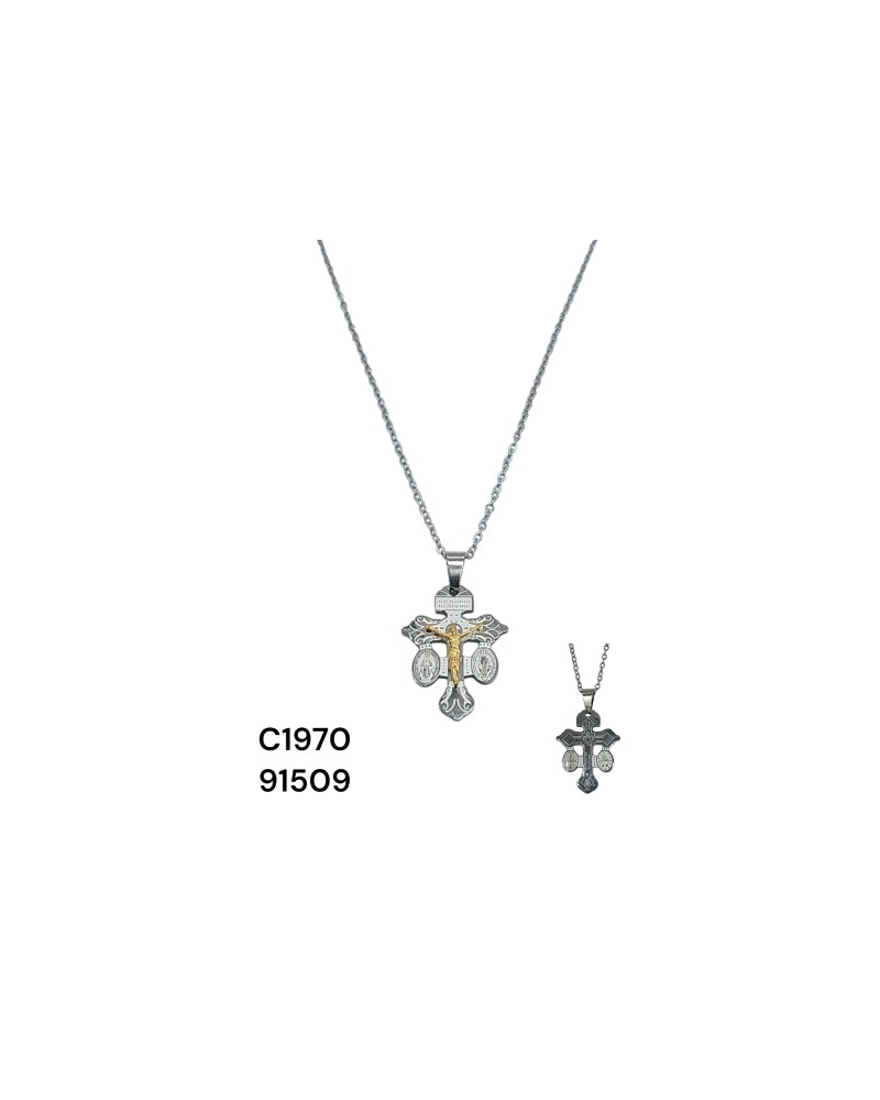 Collar con Cruz en Acero Inoxidable – Joyería Clásica y Versátil