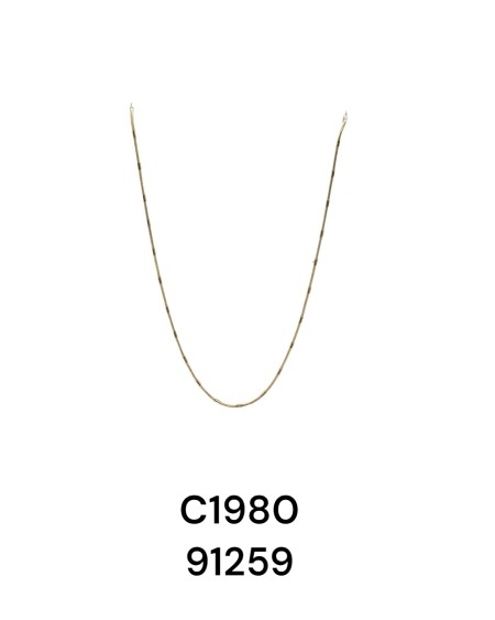 Collar de cadena dorada en acero inoxidable | Joyería clásica y elegan