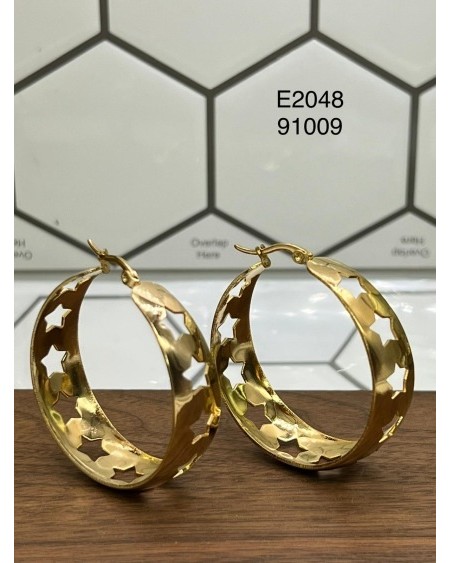 Aretes de Aro con Recorte de Estrella | Diseño Único para un Look Moderno