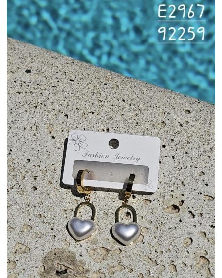 Aretes de Candado en Forma de Corazón, Un Toque de Amor y Estilo