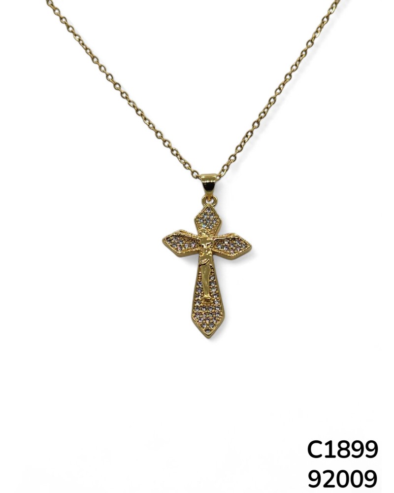 C1899 Cadena con colgante de crucifijo dorado