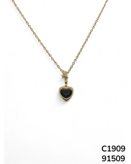 C1909 Cadena con colgante de corazón con piedra negra