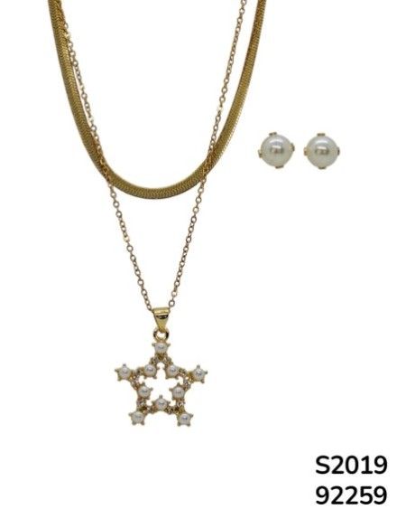 S2019 Conjunto de Cadena doble con Estrella de Perlas y aretes de perla.