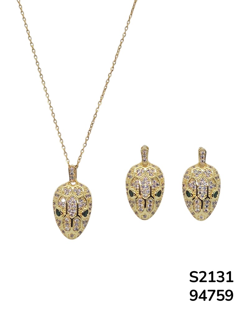 S2131 Conjunto de aretes y cadena con dije de serpiente y detalles de cristal